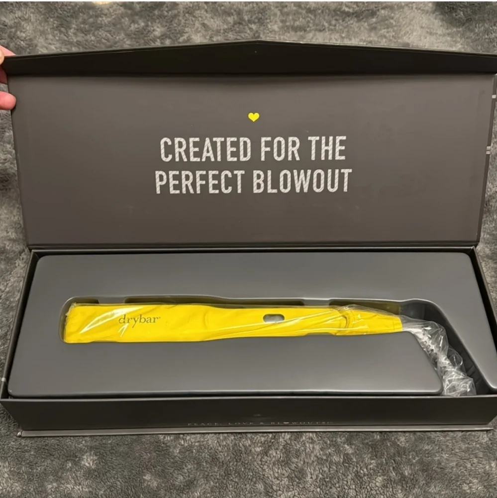 Dry bar tress press 1 inch straightener and curler new in box